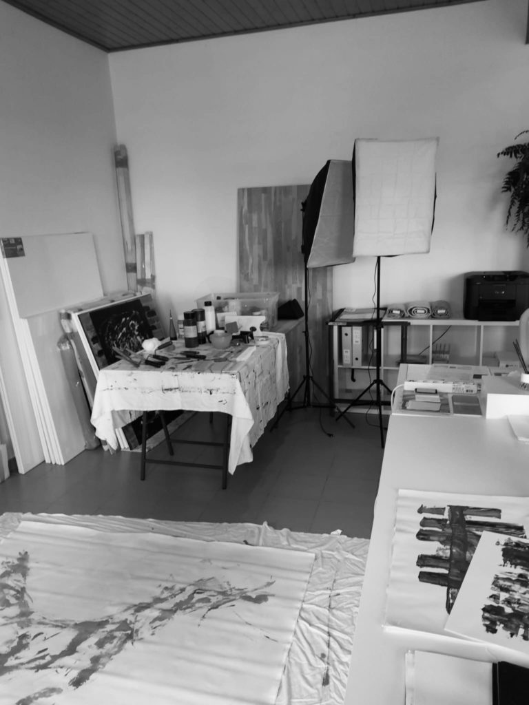 Studio B&W